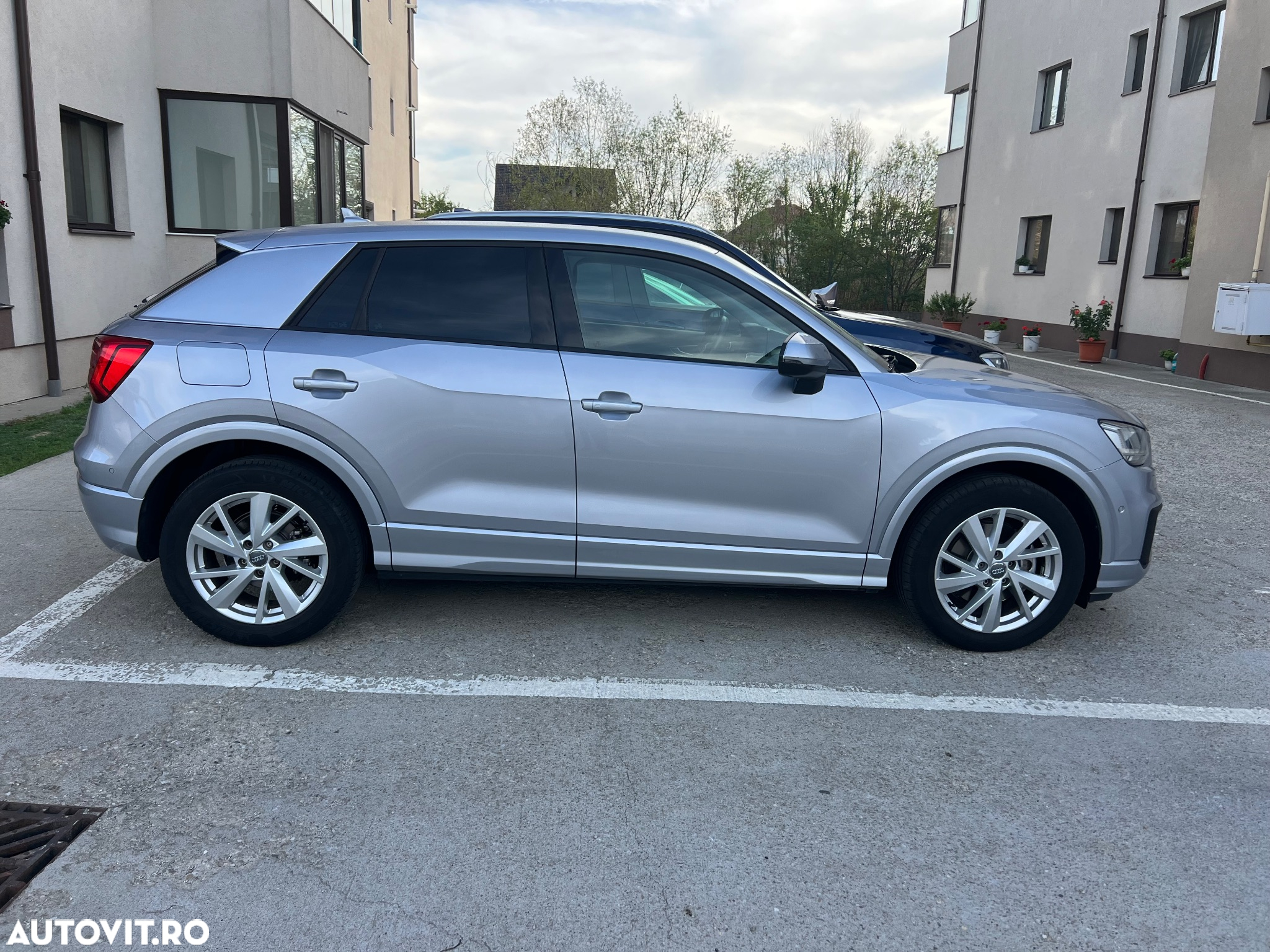 Audi Q2 2.0 TDI quattro S tronic sport - 3