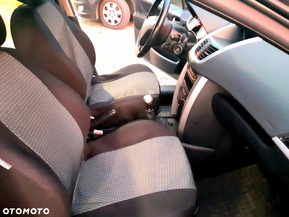 Peugeot 207 1.6 HDi 16V Sporty - 9