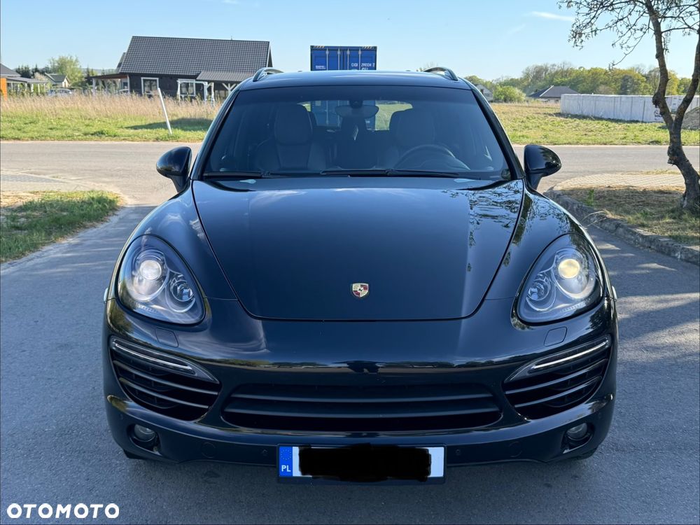 Porsche Cayenne - 2