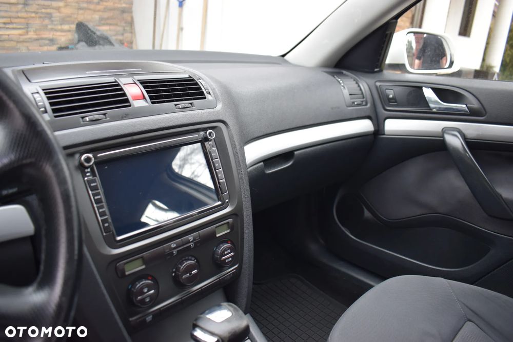 Skoda Octavia - 8