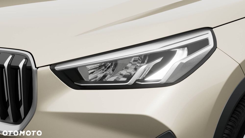 BMW X1 sDrive18i xLine - 7