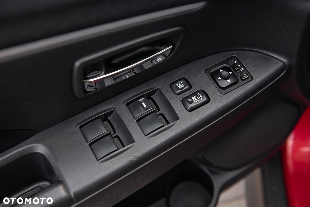 Mitsubishi ASX 1.8 DI-D 2WD Inform - 23