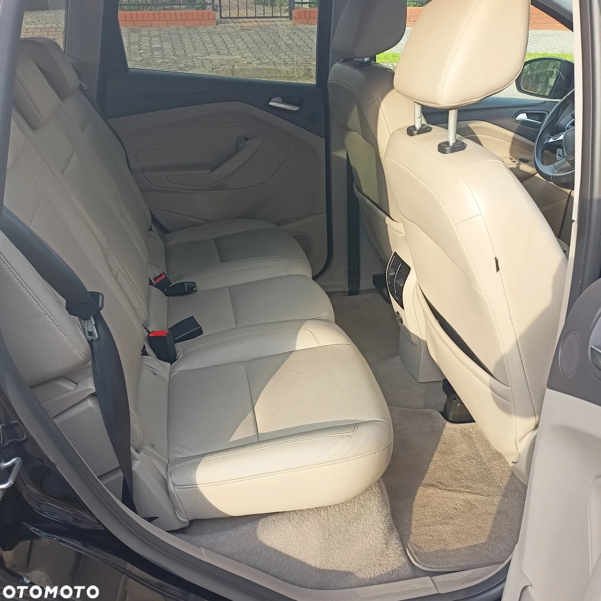 Ford C-MAX 1.6 TDCi Titanium - 17