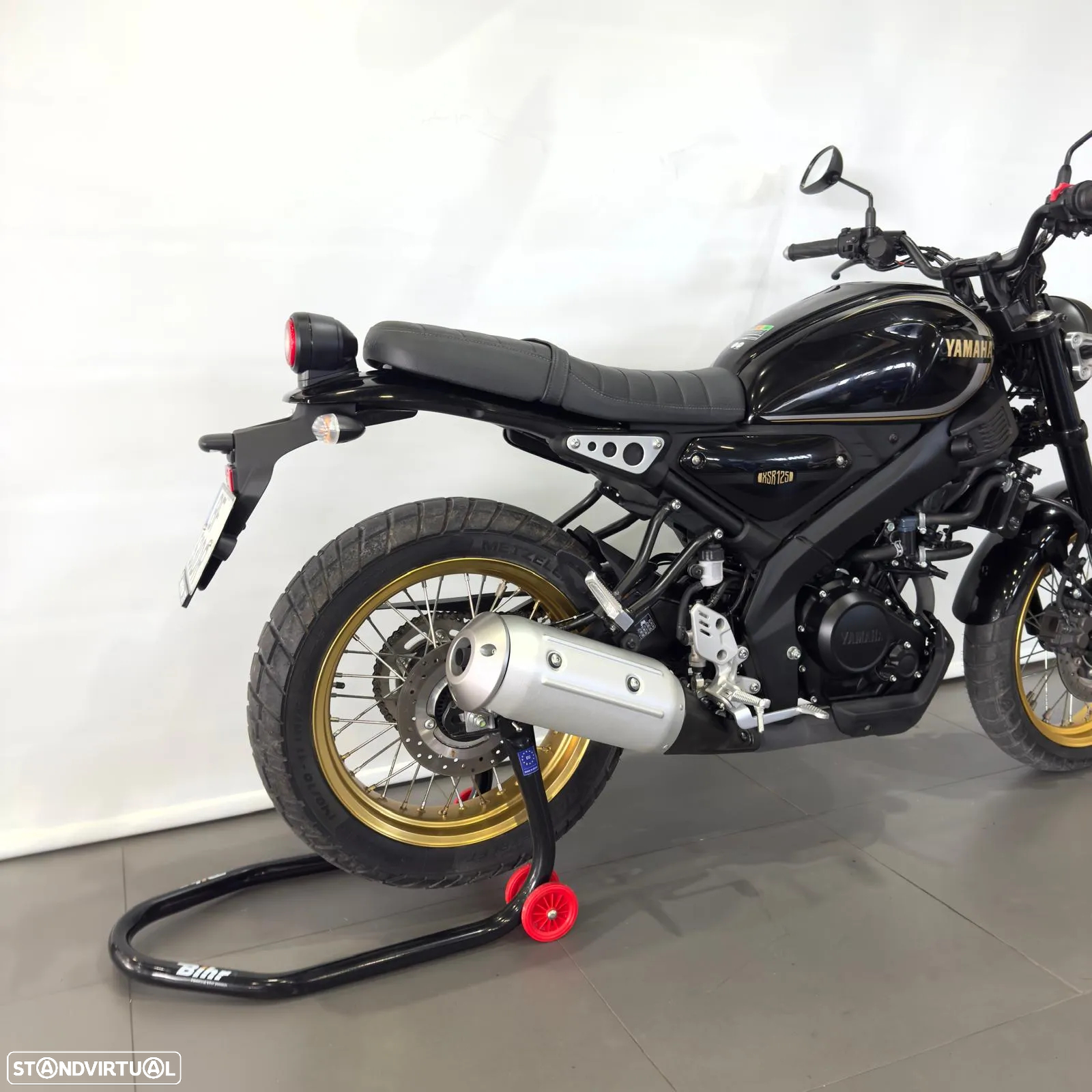 Yamaha XSR 125 Legacy - 3