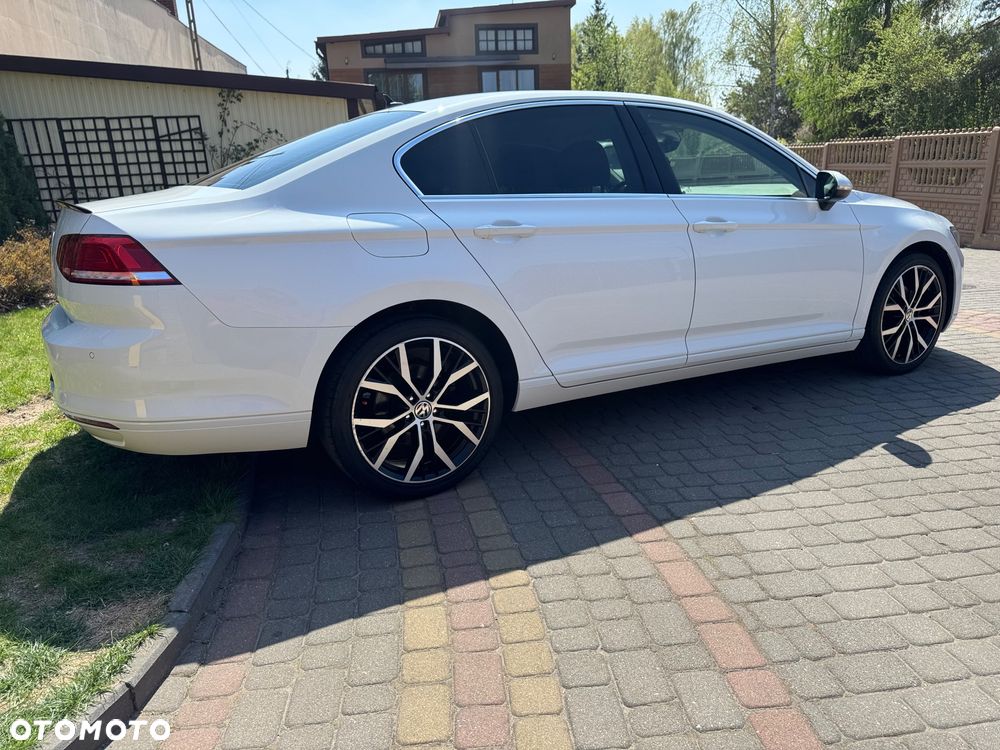 Volkswagen Passat 1.4 TSI BMT Comfortline - 11