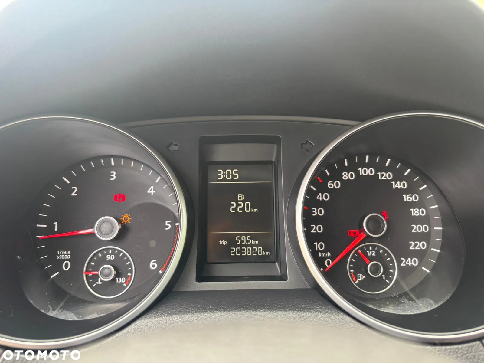 Volkswagen Golf VI 1.6 TDI Comfortline - 13