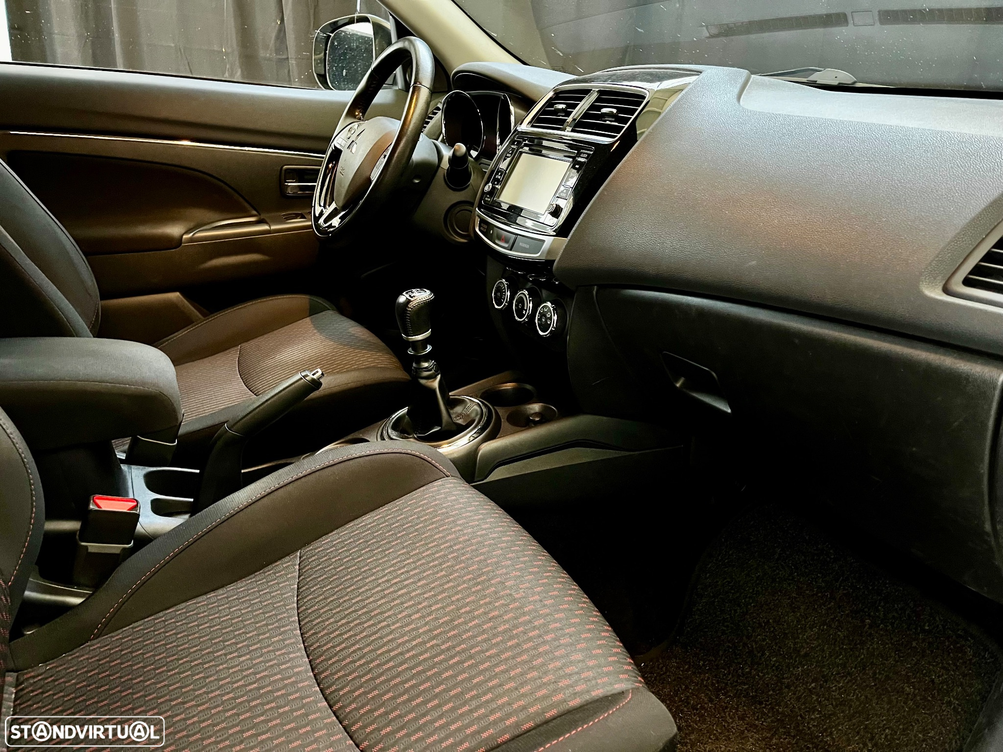 Mitsubishi ASX 1.6 DI-D Intense - 8
