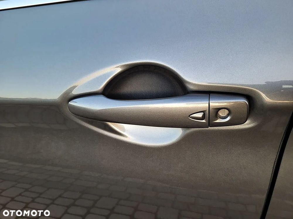 Nissan Qashqai 1.5 dCi DCT TEKNA - 23