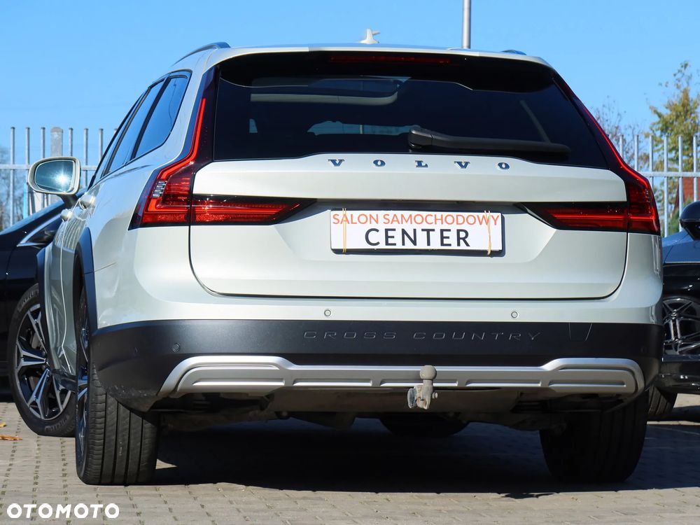 Volvo V90 Cross Country D5 AWD - 9