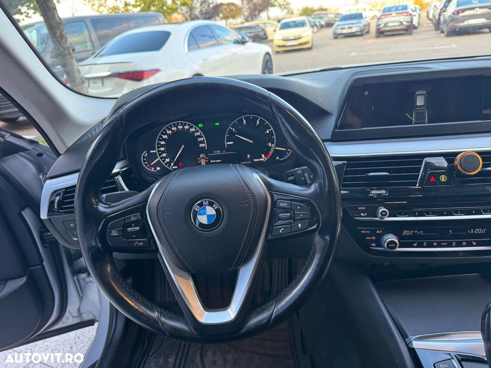 BMW Seria 5 530d - 13