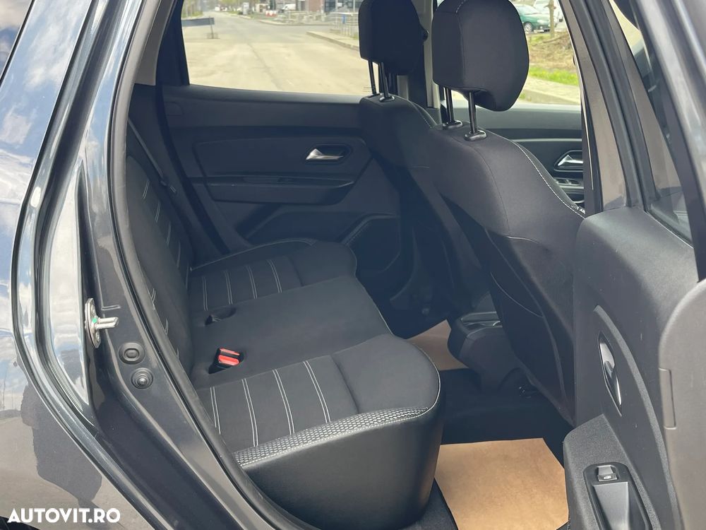 Dacia Duster 1.5 dCi 4x2 Prestige - 26