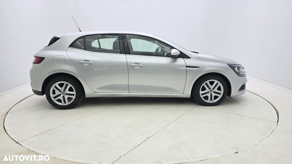 Renault Megane - 6