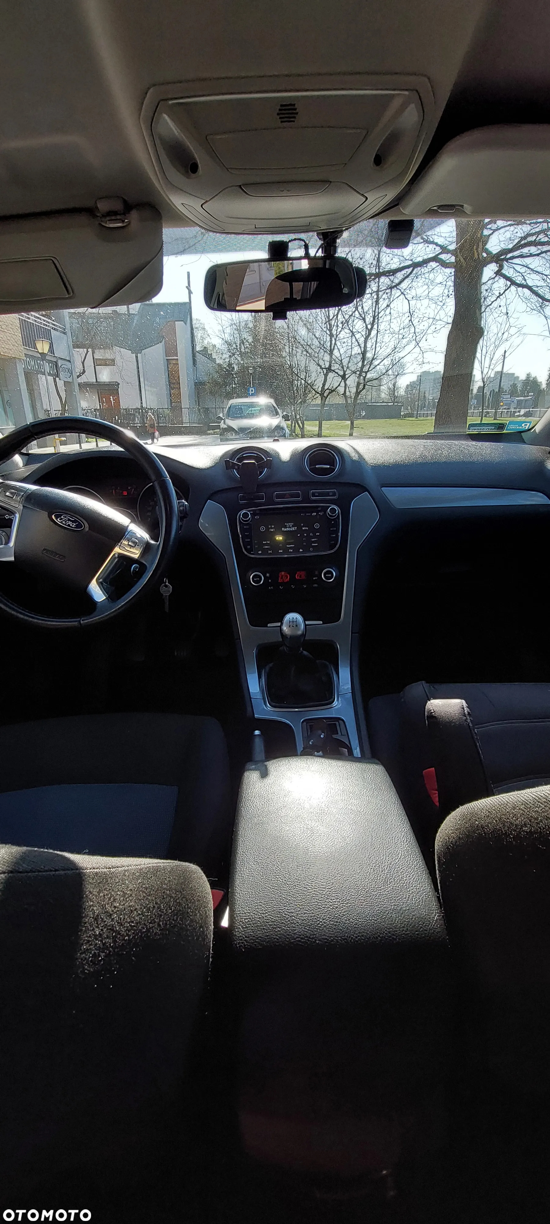 Ford Mondeo 2.0 Ambiente - 7