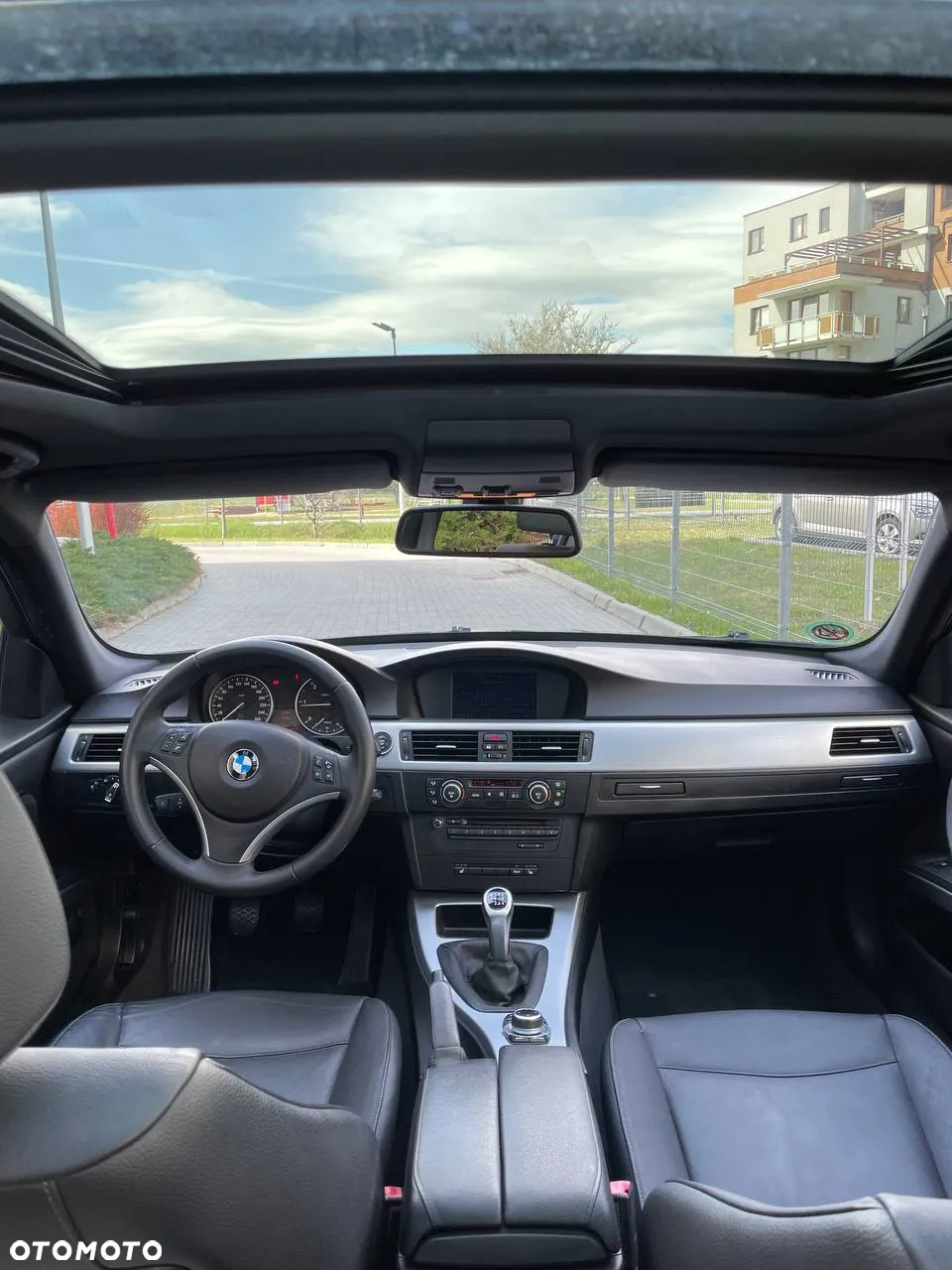 BMW Seria 3 320d DPF Touring - 18