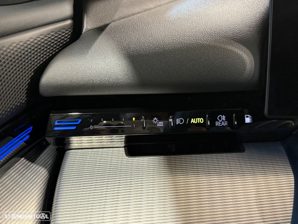 BMW 530 e Pack Desportivo M - 28