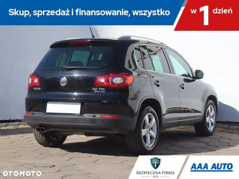 Volkswagen Tiguan - 7