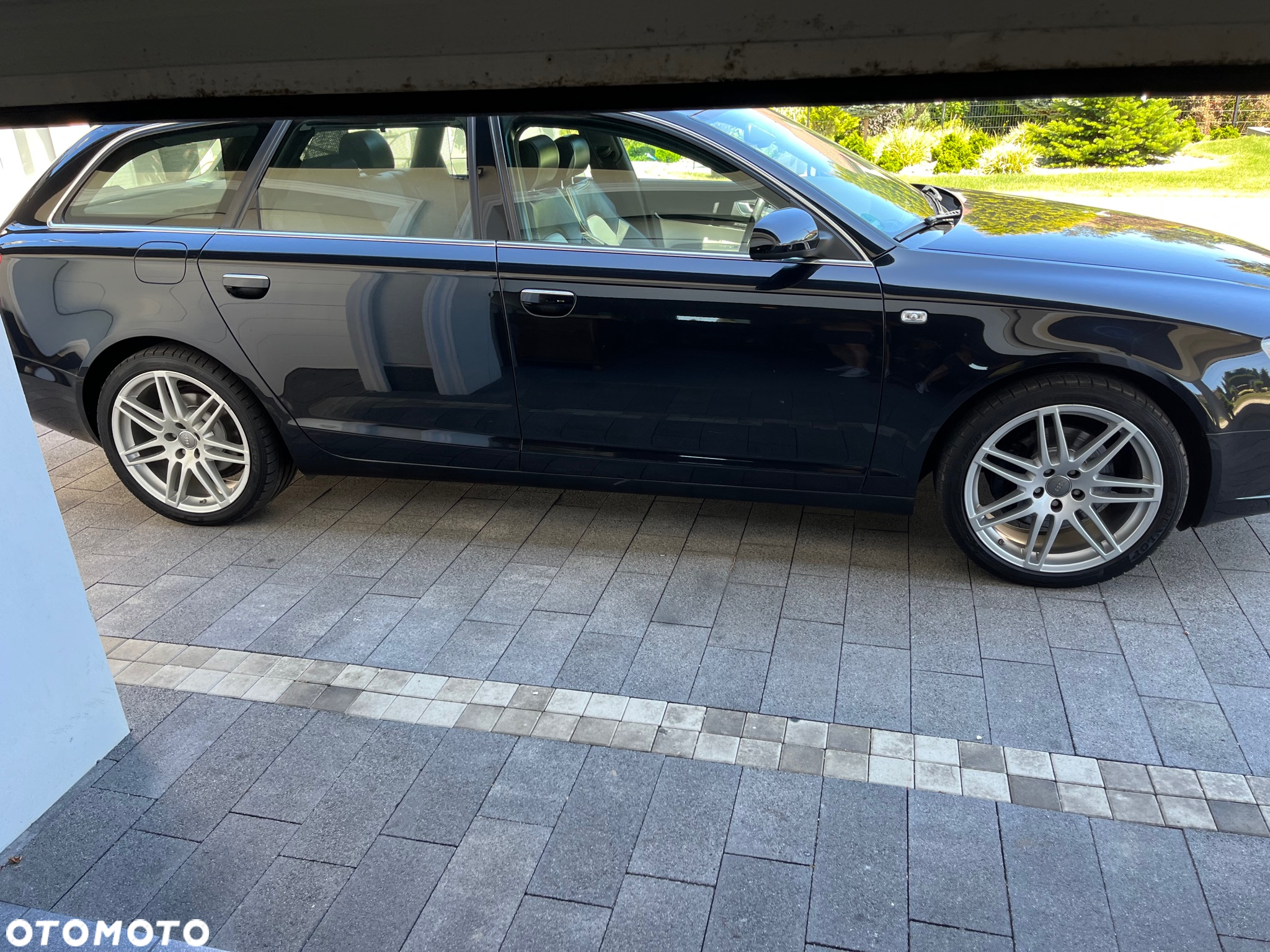 Audi A6 Avant 3.2 FSI tiptronic quattro - 14
