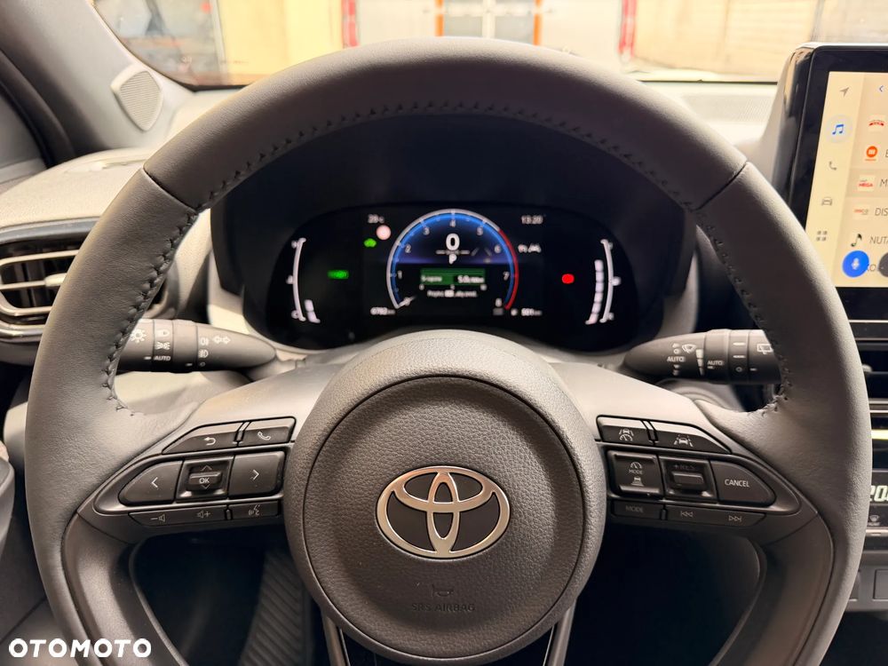Toyota Yaris Cross 1.5 VVT-i - 24