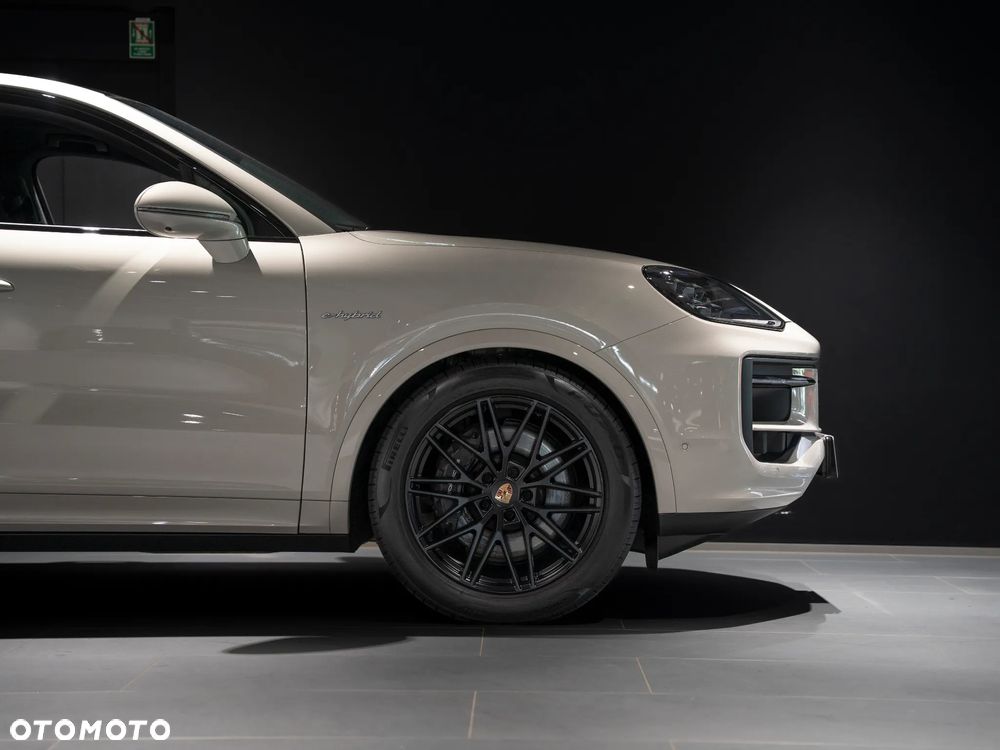 Porsche Cayenne E-Hybrid PHEV - 10