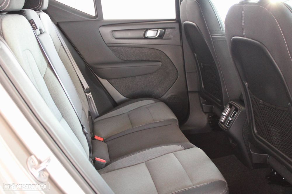 Volvo C40 - 15