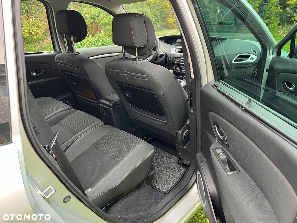 Renault Grand Scenic - 6