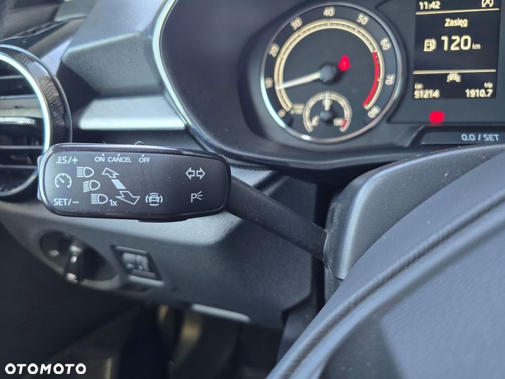 Skoda Fabia 1.0 Ambition - 24