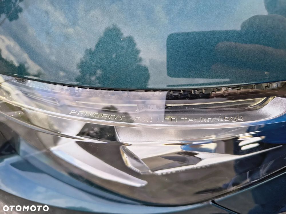 Peugeot 5008 - 10