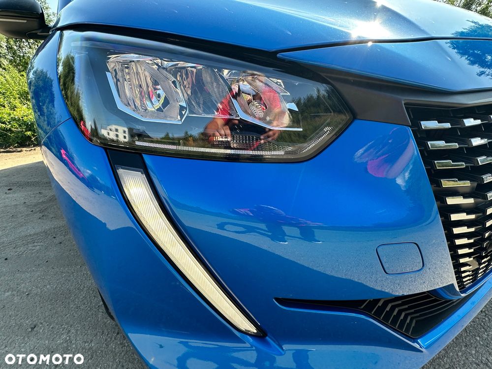 Peugeot 208 1.2 T Allure S&S - 16