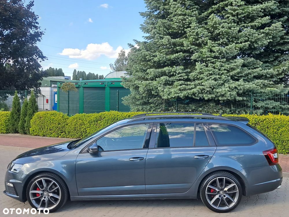 Skoda Octavia 2.0 TDI DSG RS - 7