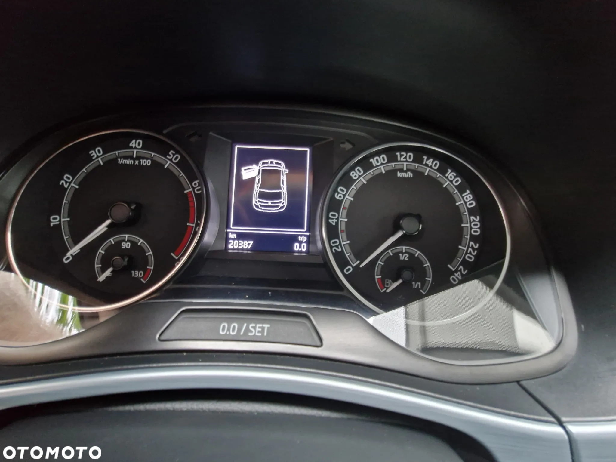 Skoda Fabia 1.0 Ambition - 7
