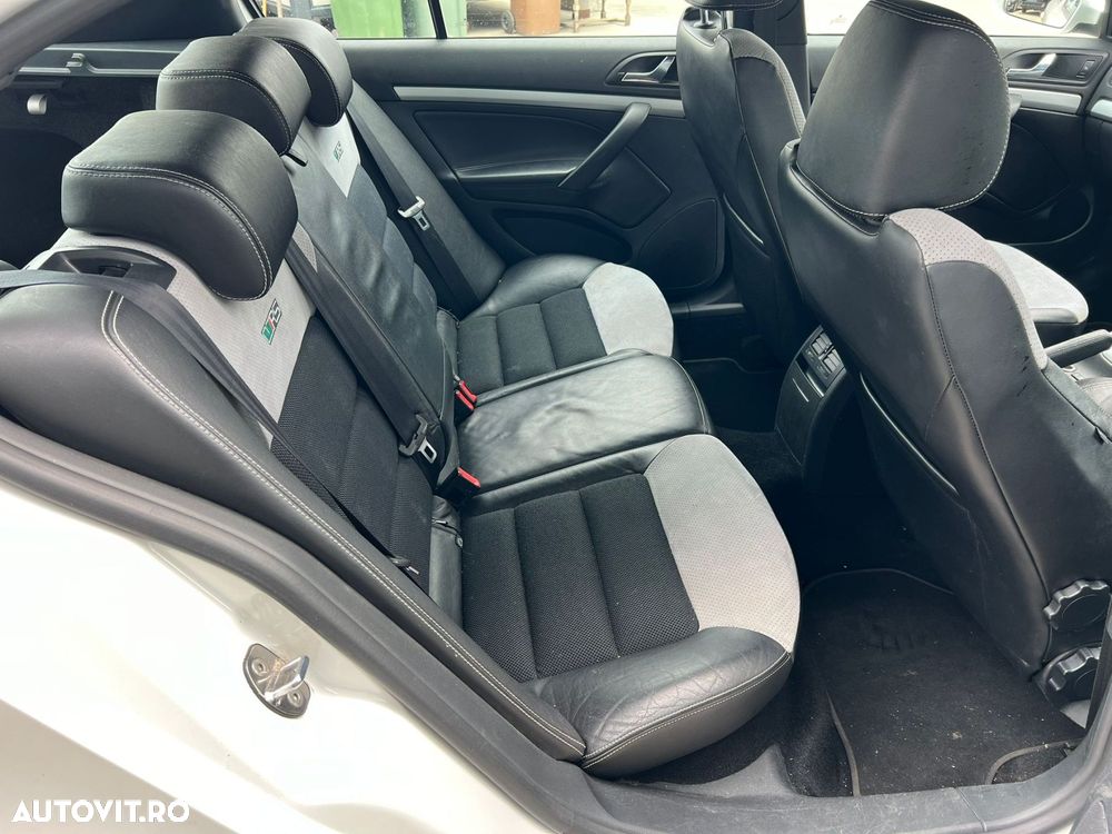 Interior complet  Skoda Octavia 2009 Hatchback - 6