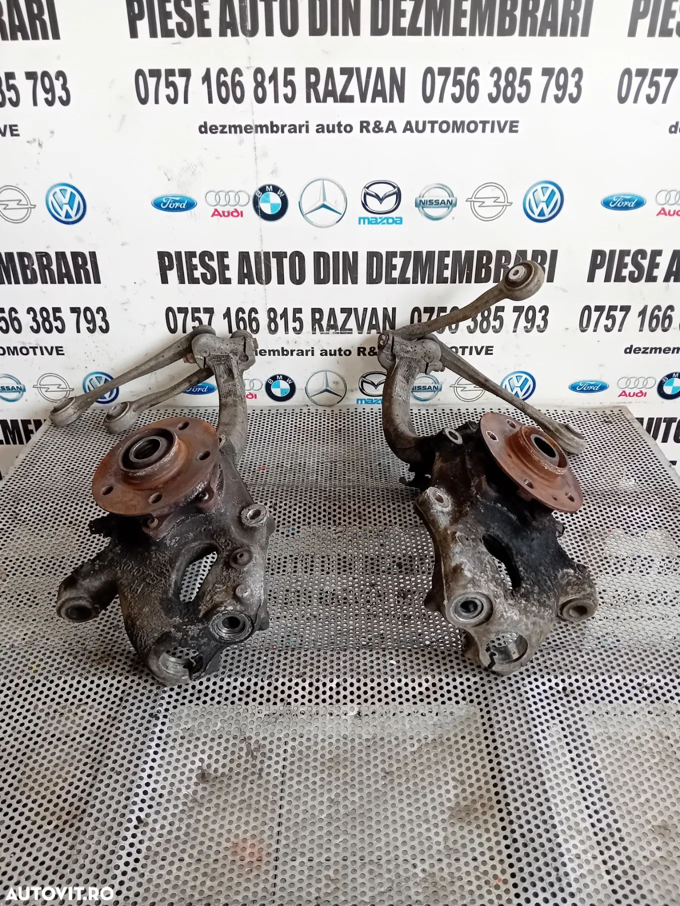 Fuzete Fuzeta Stanga Dreapta Fata Audi A4 B8 A5 A6 C7 Cu Rulment Cod 4G0407241D 4G0407242D Motor CNH - 1