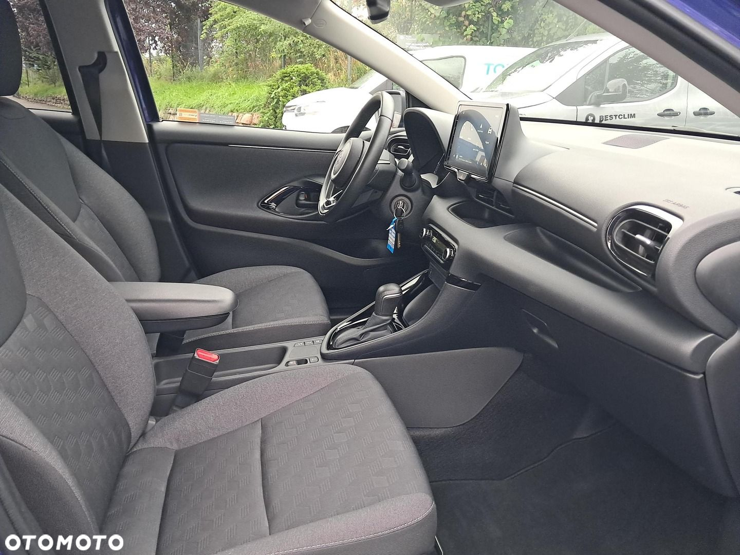Toyota Yaris Hybrid 1.5 Style - 10