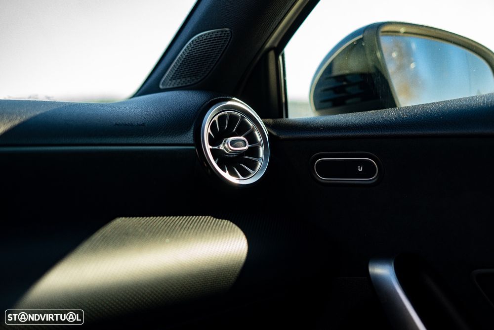 Mercedes-Benz A 35 AMG 4Matic - 26