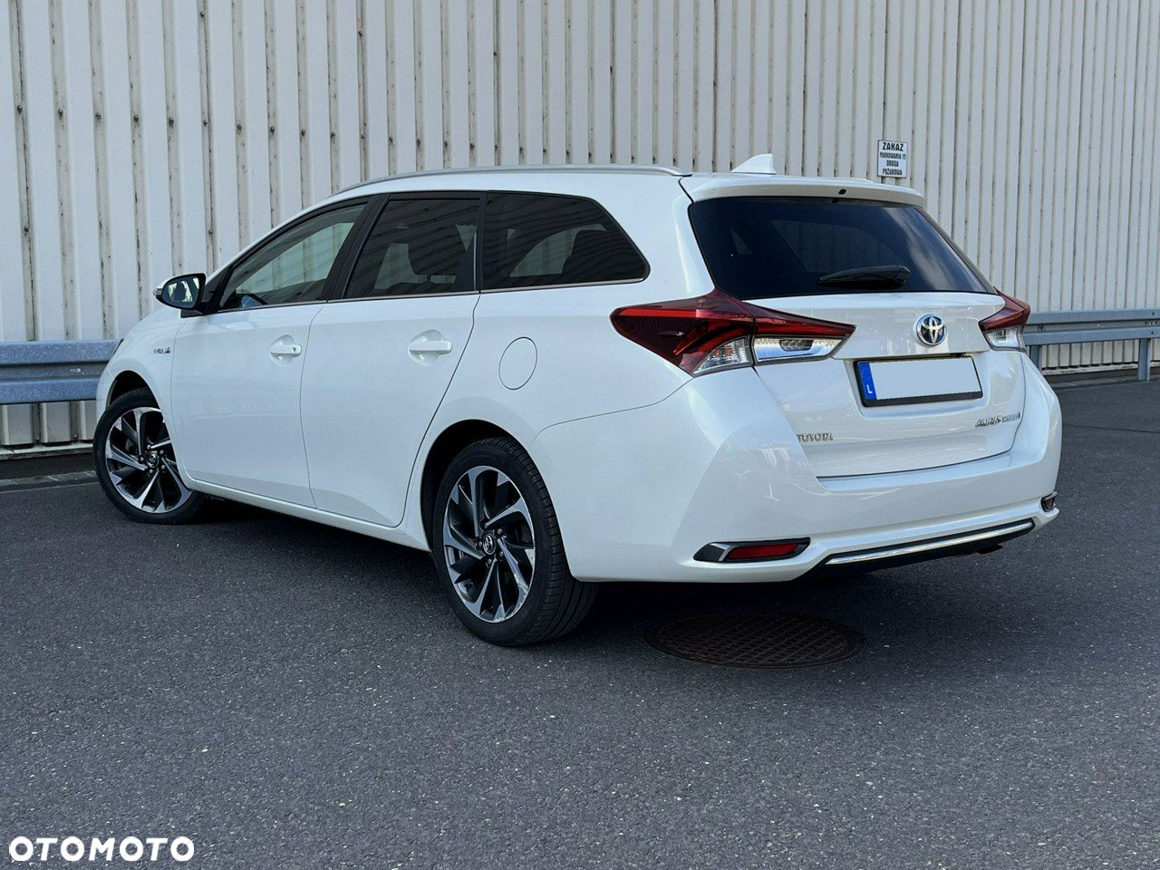 Toyota Auris Hybrid 135 Premium - 7