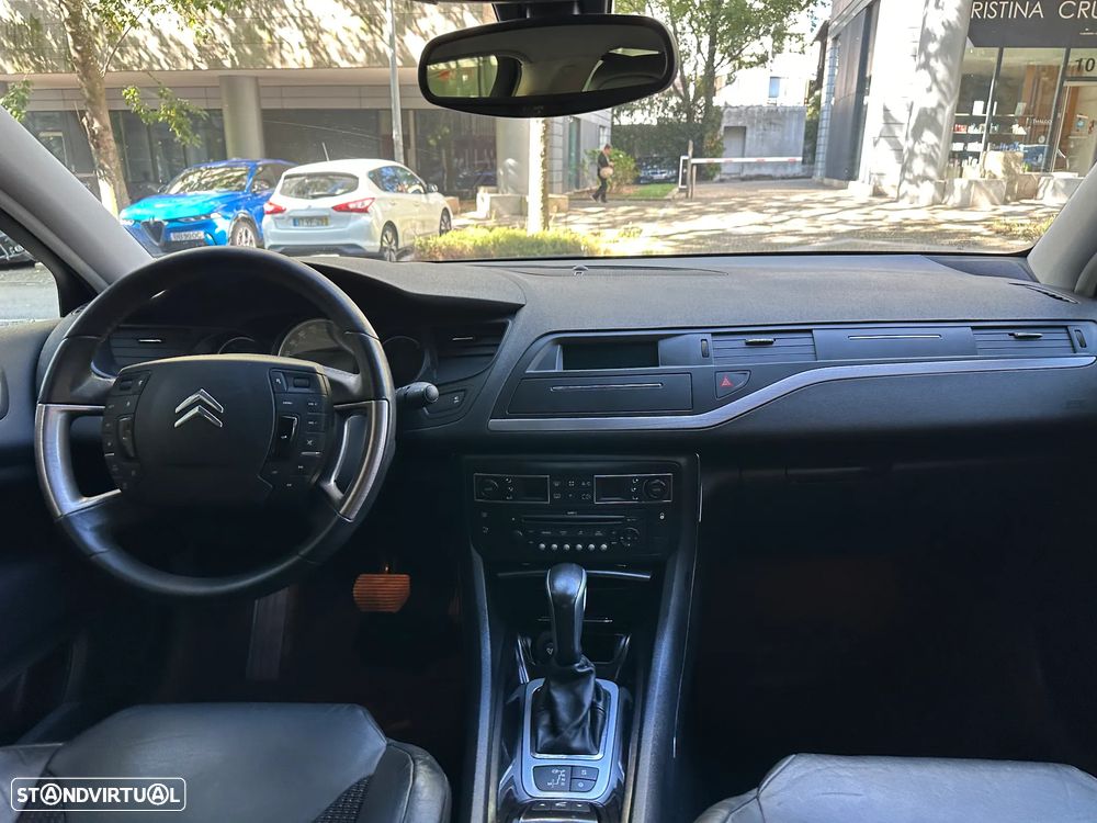 Citroën C5 2.0 HDi Exclusive Auto-A. - 24