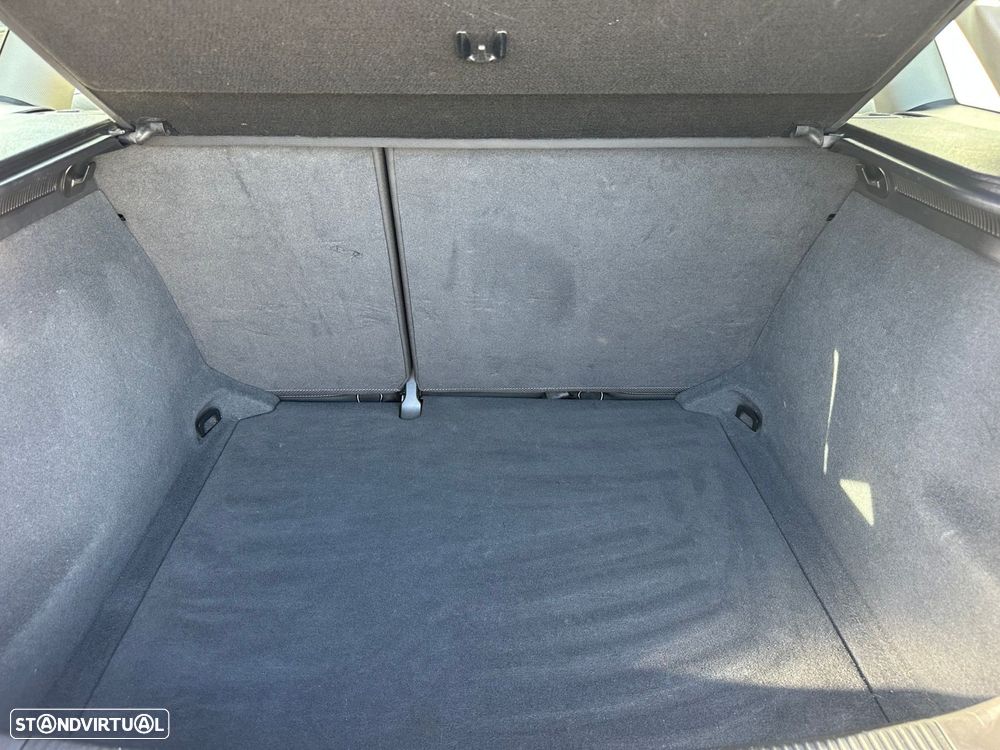 Audi A3 Sportback 1.6 TDI Attraction Special Edition - 13