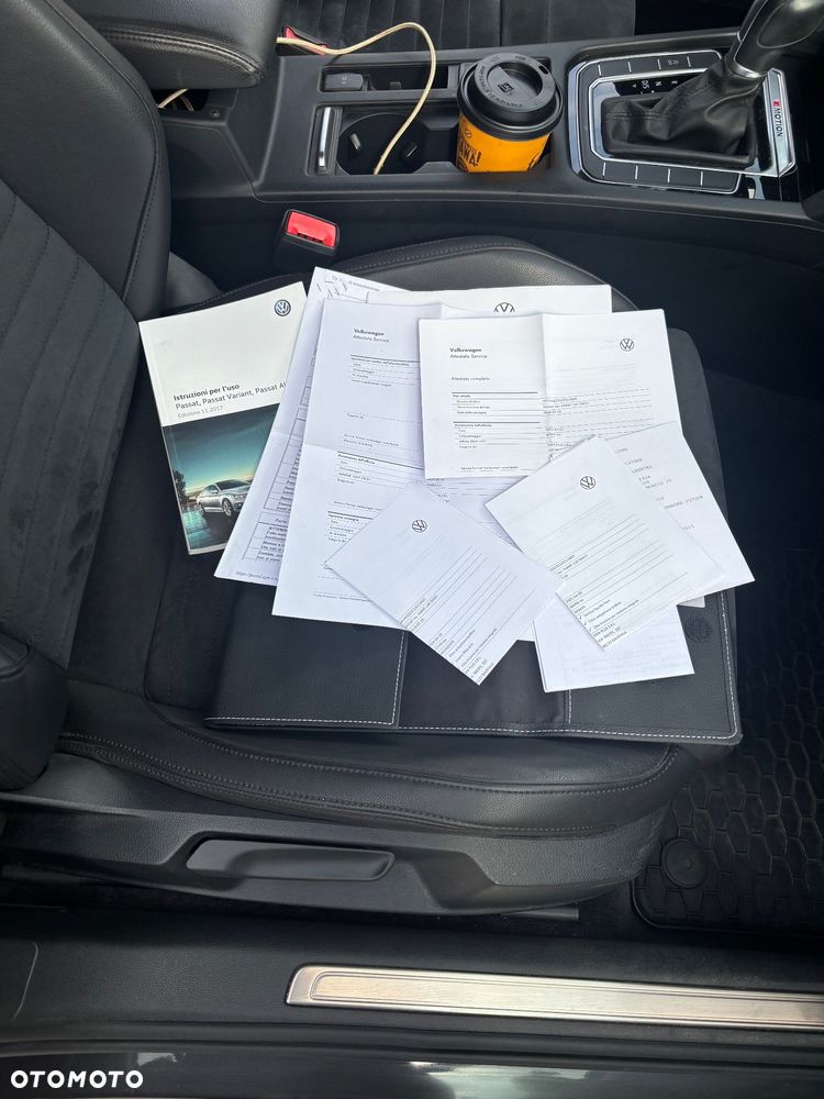 Volkswagen Passat 2.0 TDI SCR 4Mot DSG Highline - 14