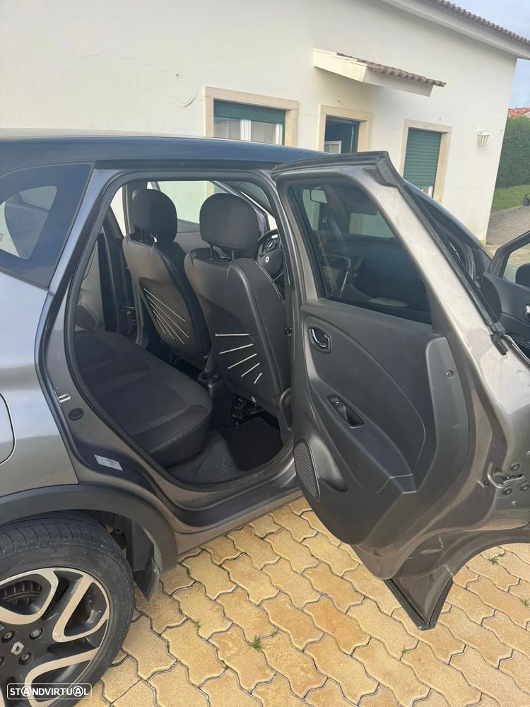 Renault Captur 1.5 dCi Exclusive - 10