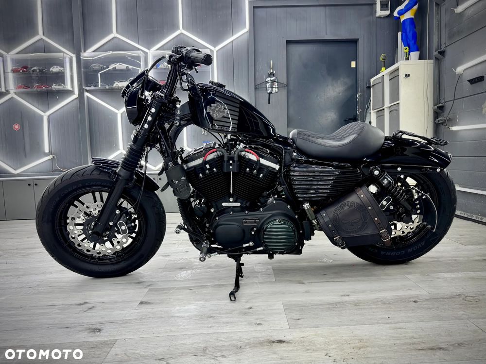 Harley-Davidson Sportster Forty-Eight - 9