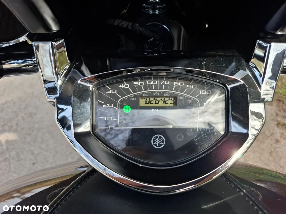 Yamaha XVS - 6
