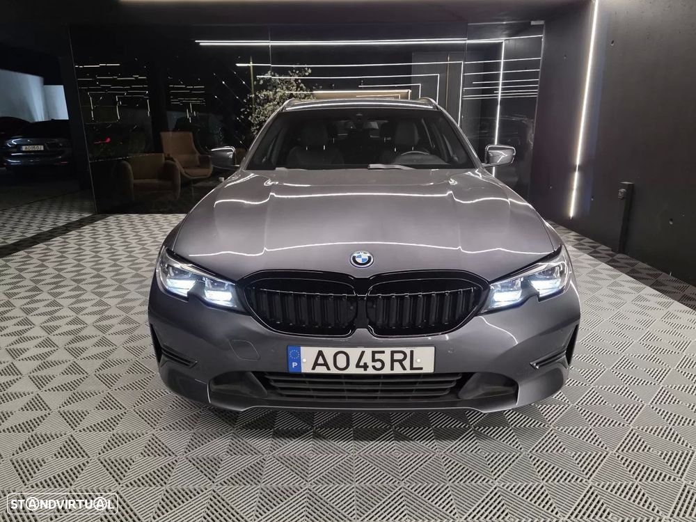 BMW 320 e Line Sport Auto - 3