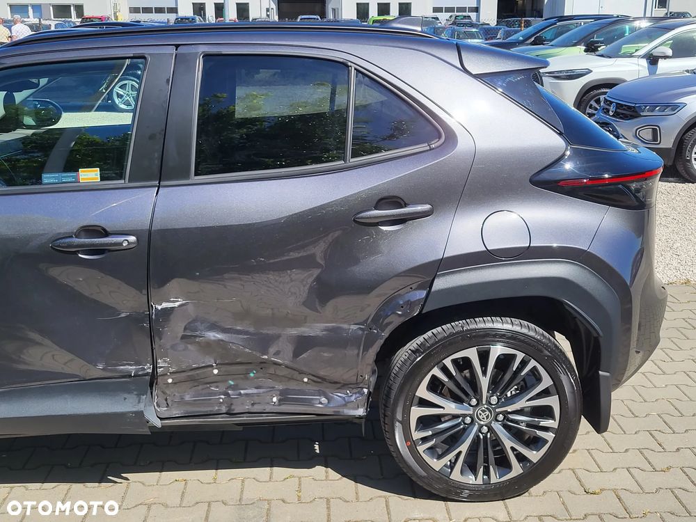 Toyota Yaris Cross Hybrid 1.5 Executive AWD - 29