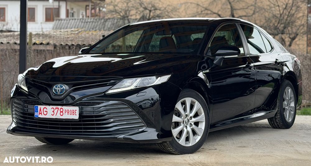 Toyota Camry Executive - 2