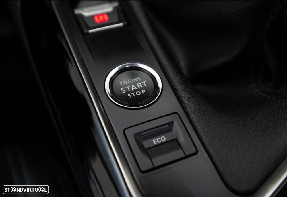 Peugeot 3008 1.5 BlueHDi Allure - 12