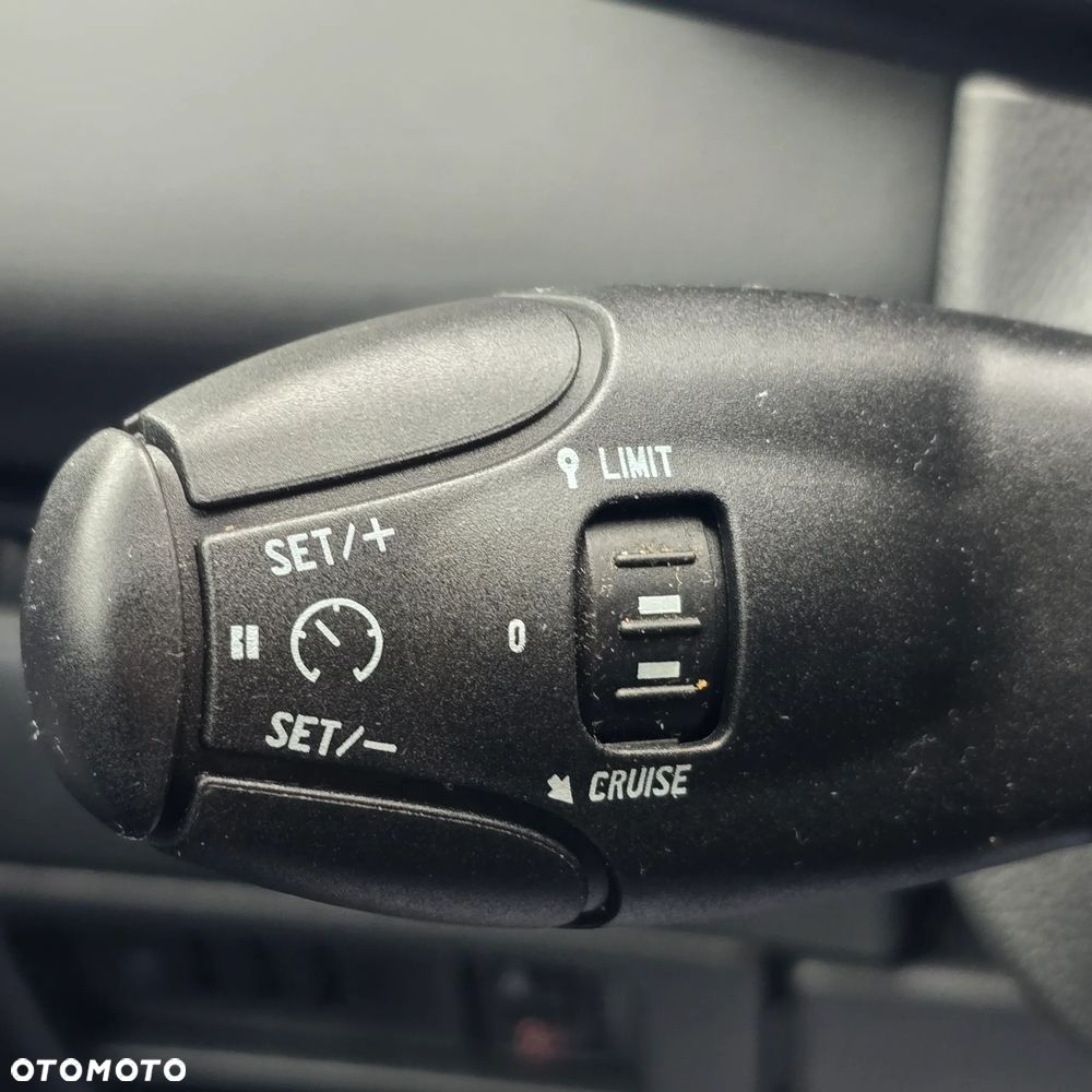 Peugeot 3008 120 VTi Premium - 38