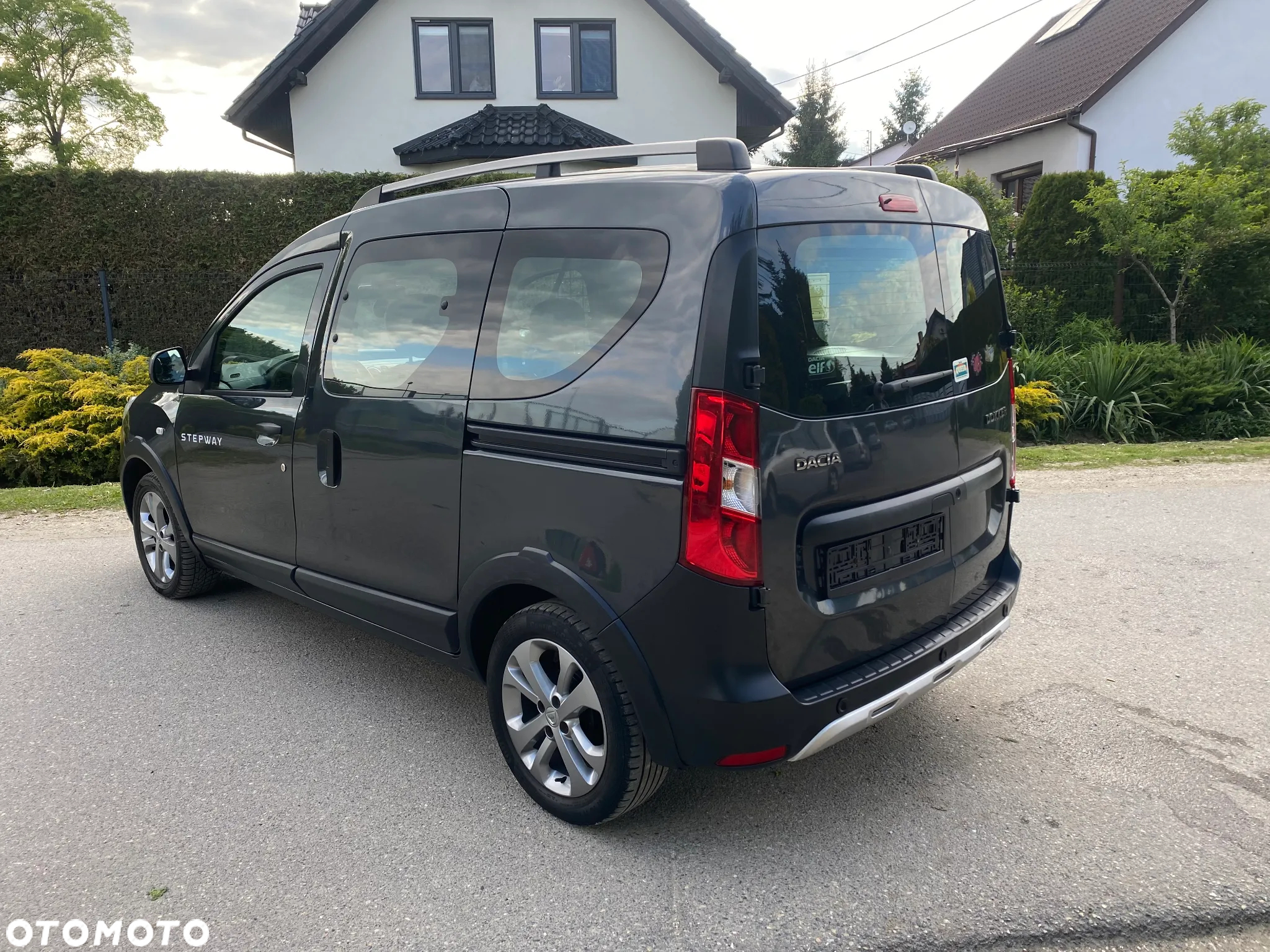 Citroën Berlingo Multispace VTi 120 SELECTION - 18