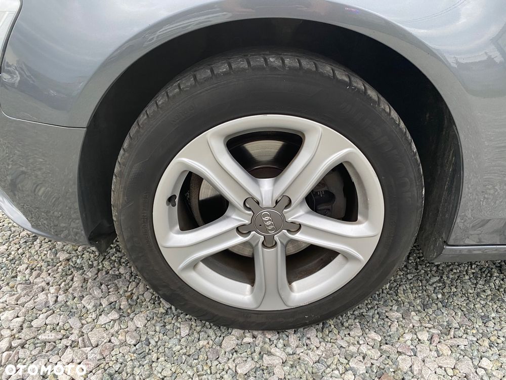 Audi A4 Limousine 2.0 TDI DPF clean diesel Ambiente - 18
