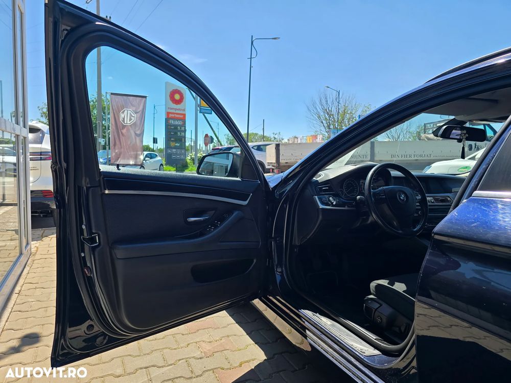 BMW Seria 5 520d - 16