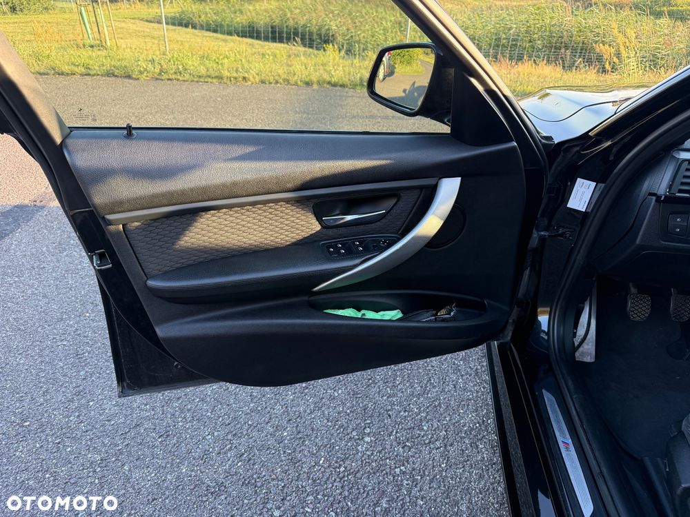 BMW Seria 3 320d - 20